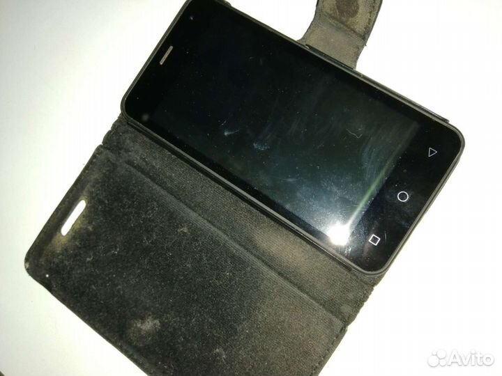 Micromax Q415, 8 ГБ