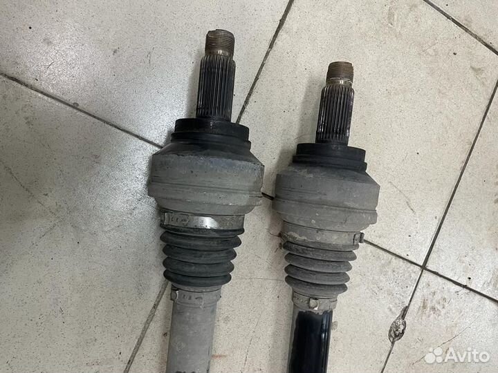 Полуось (приводной вал, шрус) BMW X6M F86