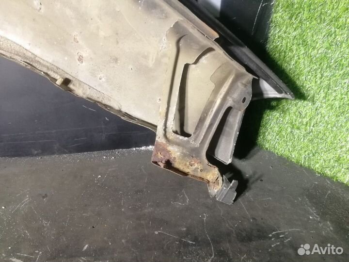 Крыло переднее левое Renault Logan