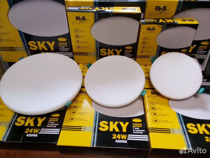 Светильник потолочный встраиваемый