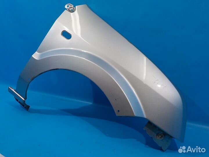 Крыло переднее правое Ford Fusion 2002-2012