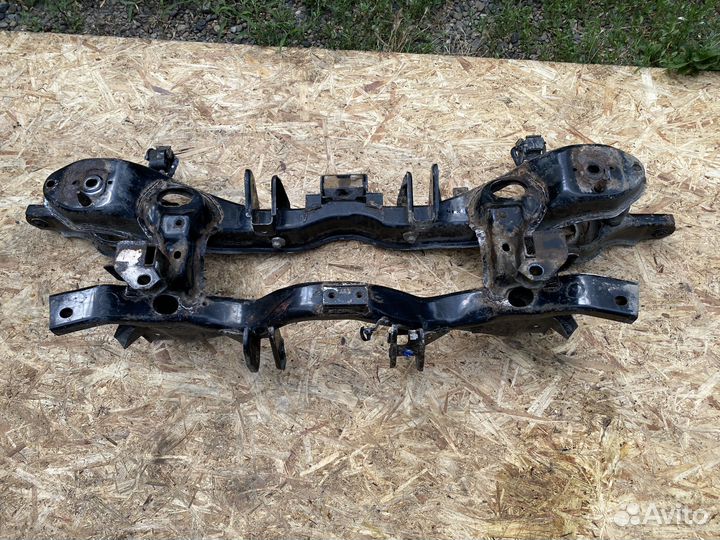 Балка подрамник задний mazda cx7 2.3t 4wd 2007