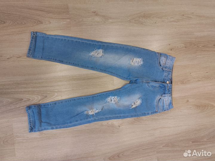 Одежда для девочки пакетом 134-146