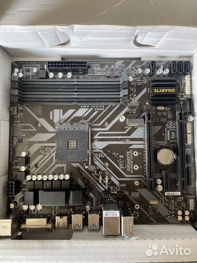 Материнская плата am4 b450 с процессором