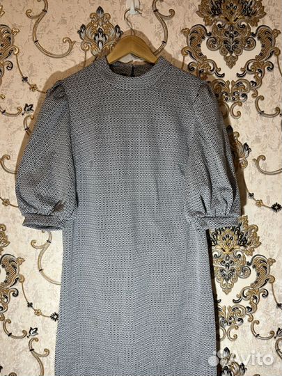 Платье от бренда Zolla