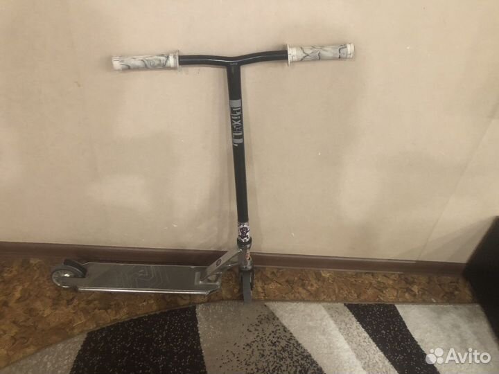 Трюковой самокат