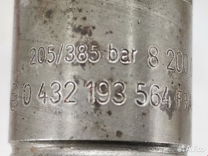 Форсунка Renault Scenic рест. 2002 8200047509