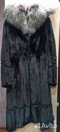Шуба норковая с капюшоном