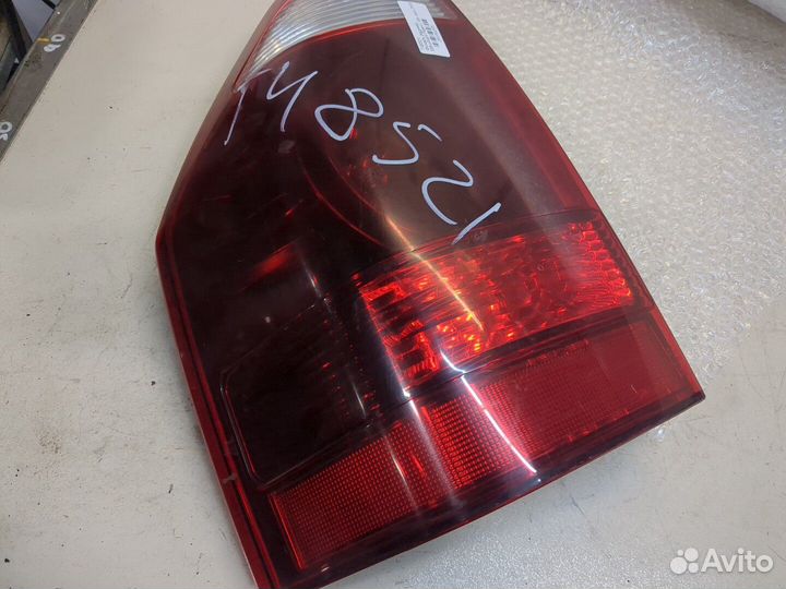 Фонарь (задний) левый Mitsubishi Pajero / Montero, 2004