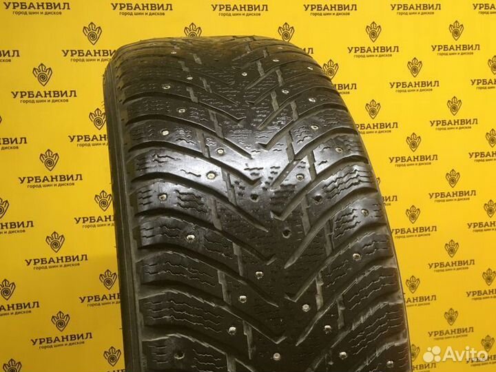 Nokian Tyres Hakkapeliitta 8 225/55 R17 97T