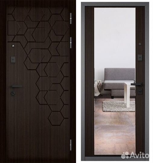 Дверь с зеркалом