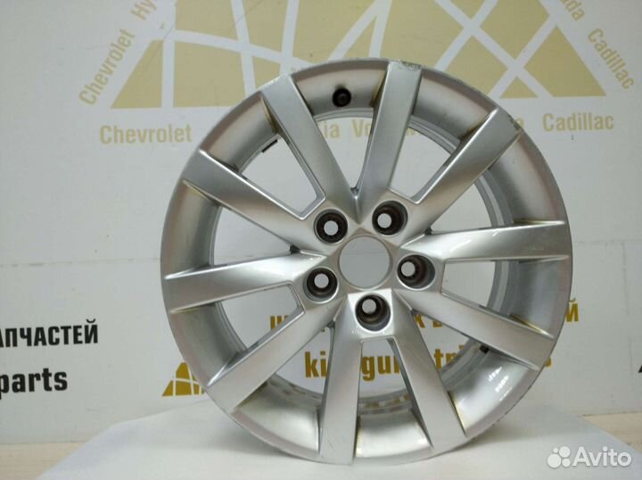 Диск литой R15 Skoda Rapid