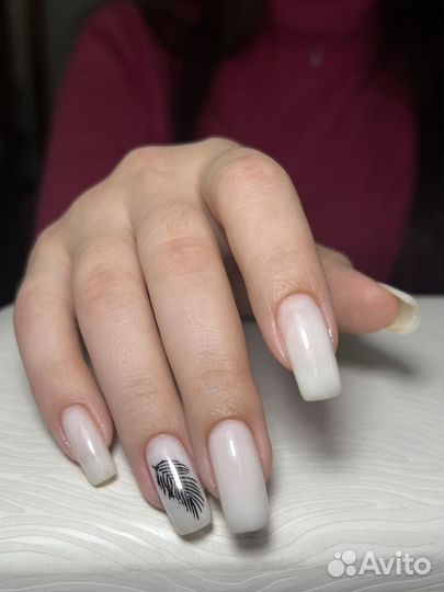Маникюр