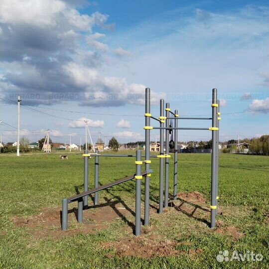 Уличная воркаут площадка