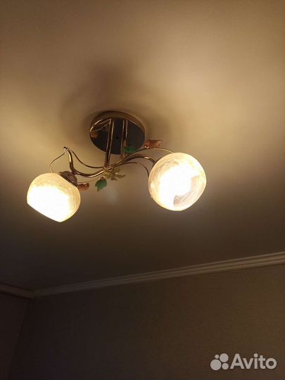 Люстра, светильники, плафон