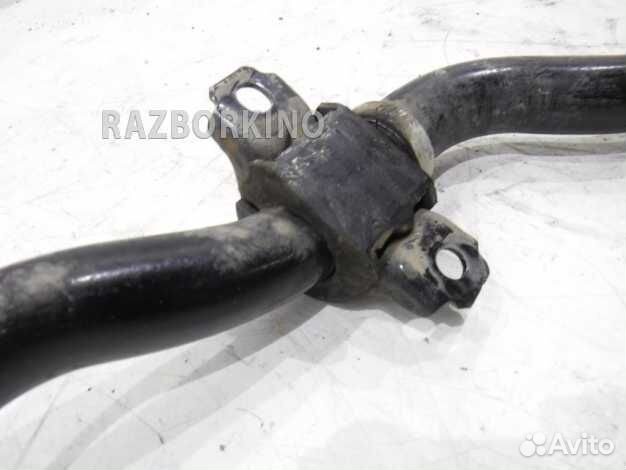 Стабилизатор передний