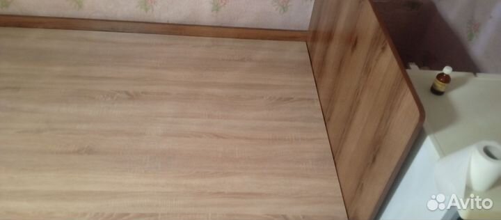 Кровать двухспальная с матрасом 160 200