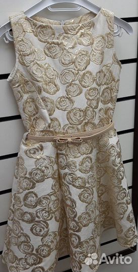 Продаётся платье