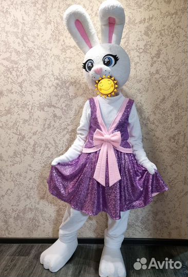 Полу ростовой костюм зайки