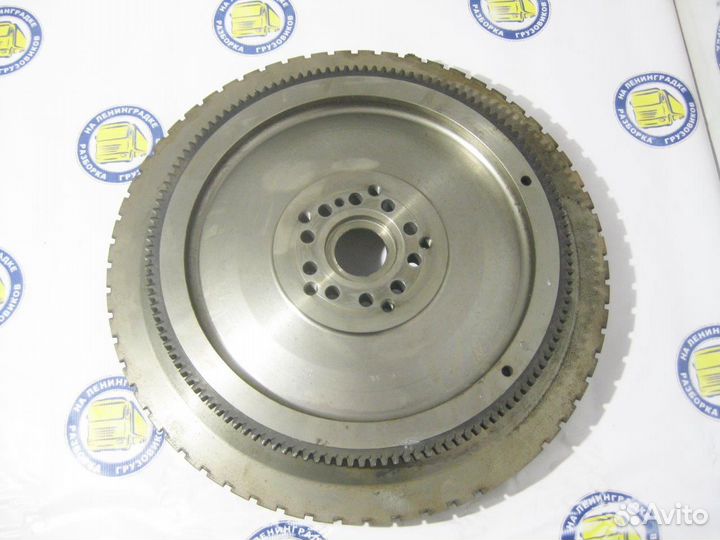 Маховик 04908425 volvo, B 7