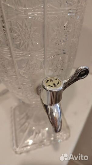 Кувшин стеклянный с краном, лимонадница