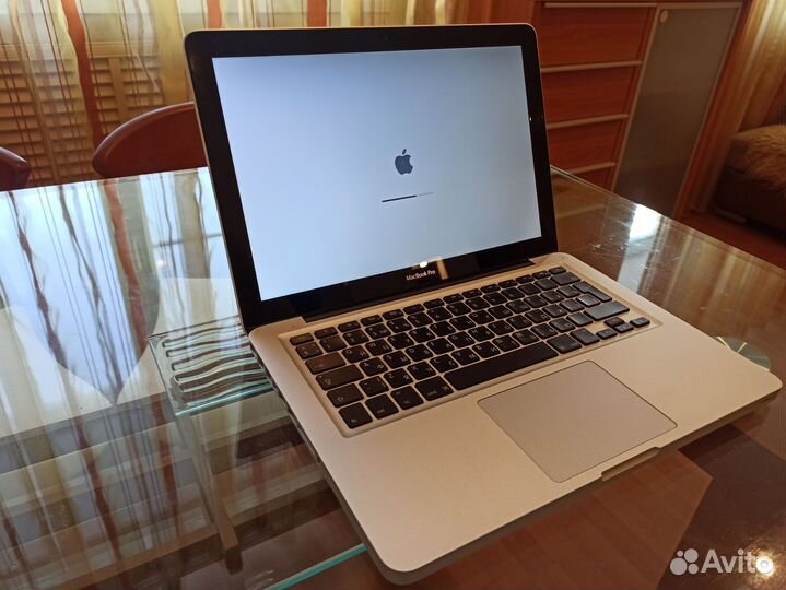 Apple MacBook Pro 13 (A1278). Core i5, 500GB, 4GB