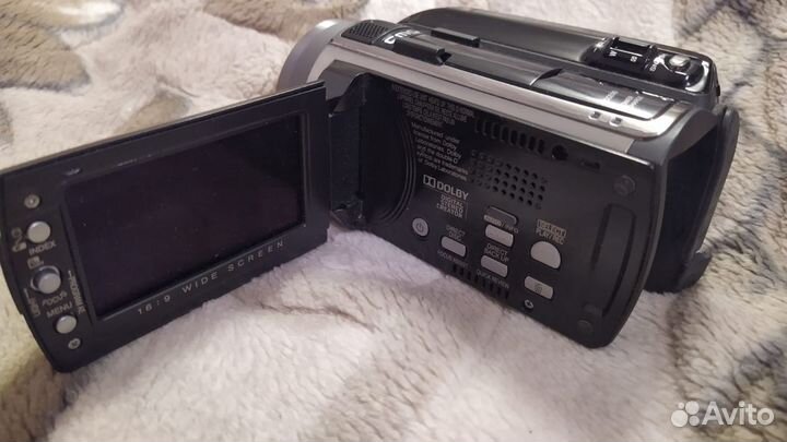 Видеокамера JVC Everio GZ-HD30