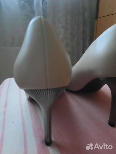 Туфли женские