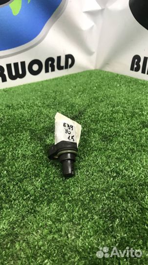 Датчик коленвала BMW 5 E39 1999 1438082