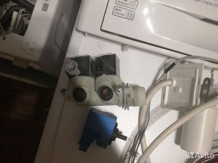 Запчасти на стиральную Машинку Хотпоинт Аристон