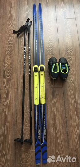 Беговые лыжи детские