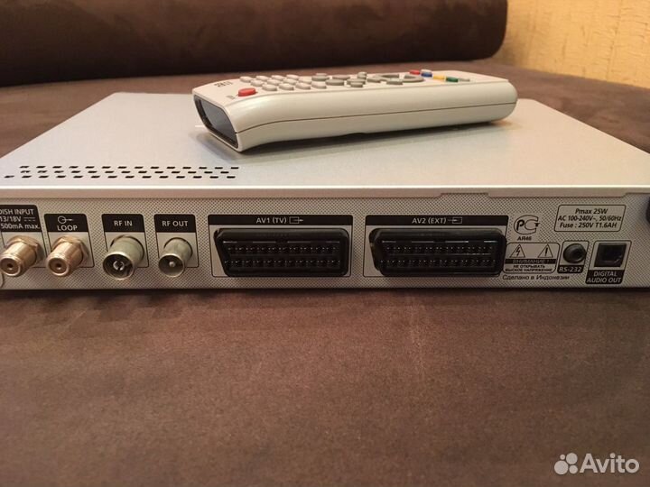 Спутниковый ресивер Samsung DSB-S300V