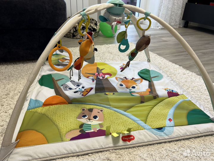 Развивающий коврик tiny love