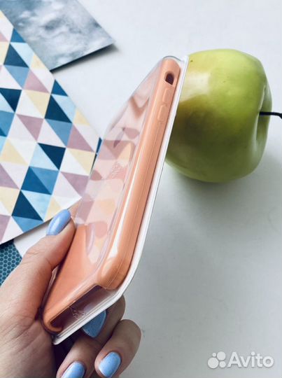 Чехол на iPhone 7 / 8 / SE 2