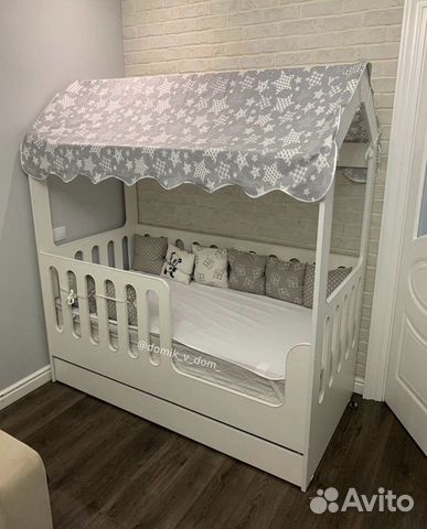 Детская кровать домик с ящиком