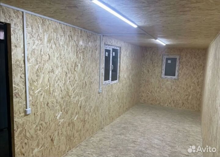 Продаем бытовки бу с окнами