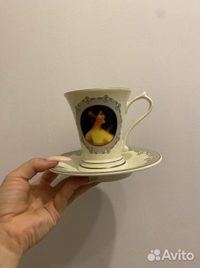 Чашка с блюдцем фарфор