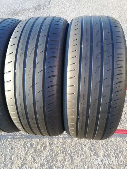 Toyo Proxes CF2 215/55 R17 94W