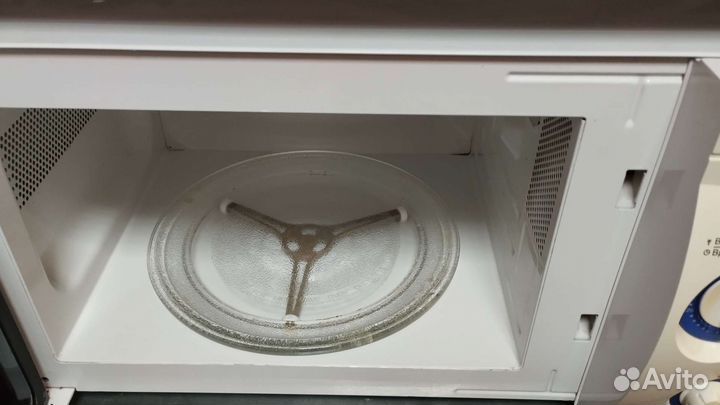 Микроволновая печь supra