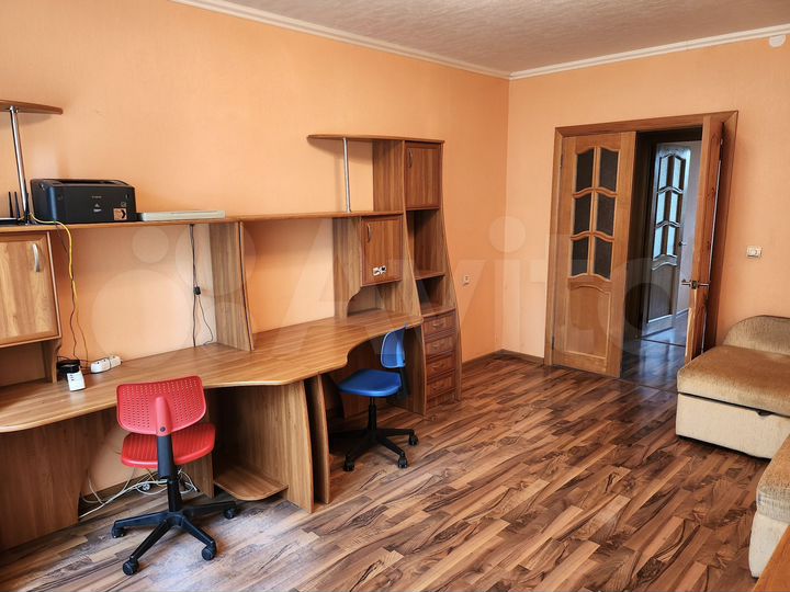 2-к. квартира, 60 м², 2/9 эт.