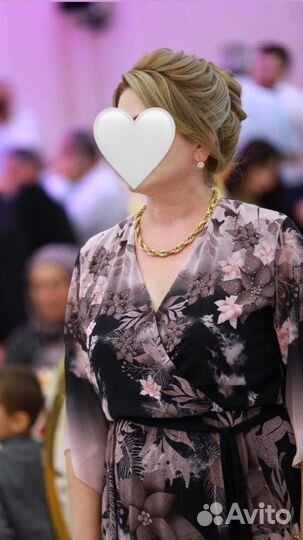 Вечернее платье