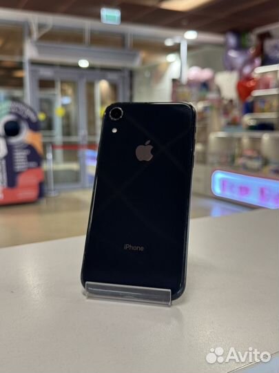 iPhone Xr, 64 ГБ