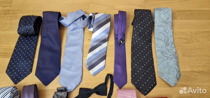 Набор галстуков подтяжки и 1 пластрон