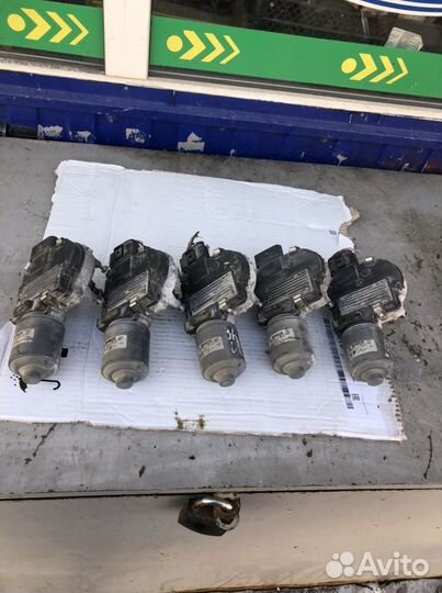 Моторчик дворника Volkswagen touareg