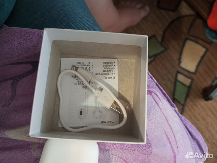 Беспроводные наушники новые