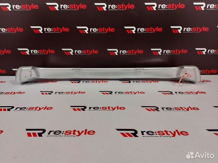 Спойлер Toyota Land Cruiser 100 D690