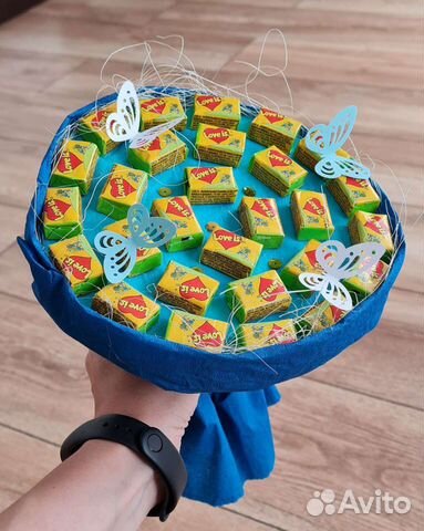 Букет love IS оригинальный