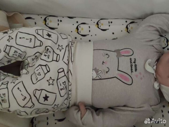 Пакет одежды для девочки с 4-9 месяц