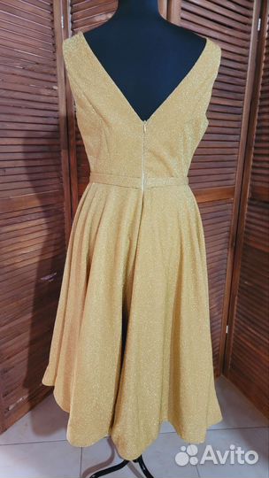 Золотистое платье 48рр