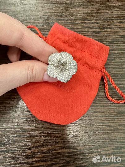 Серебряное кольцо
